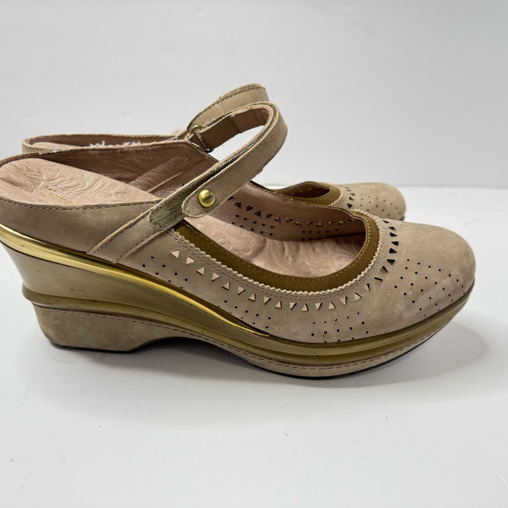 Jambu Tan Leather Mary Jane Women's Shoes Slip-On Wedge Comfort Size 11 - Picture 2 of 6